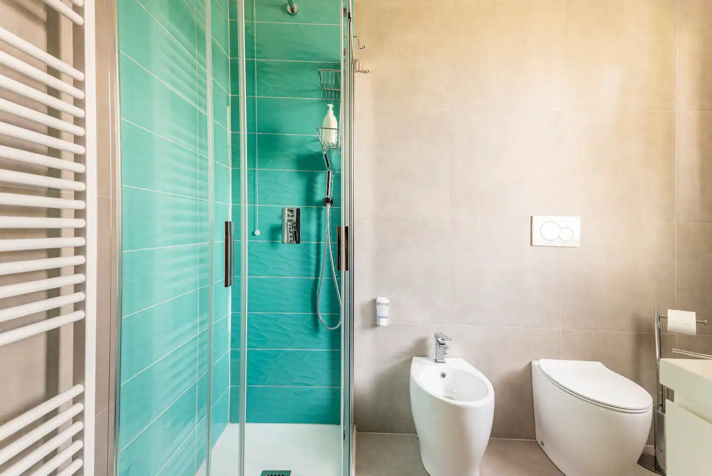 Spazioso appartamento a 100 metri dal mare