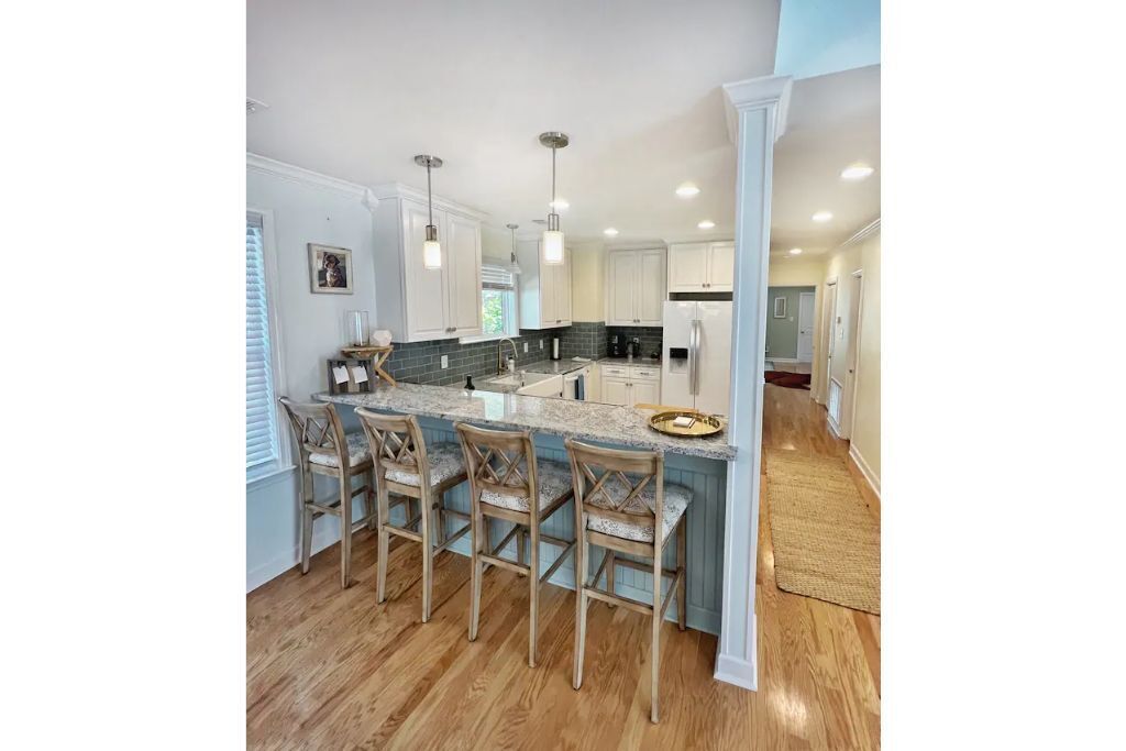 MULBERRY HOUSE in the Heart of the Heights