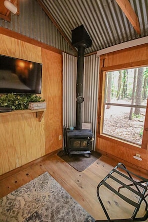 Interior - The Happy Pine Cone :) (Tyler)