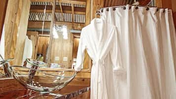 Douche, serviettes fournies