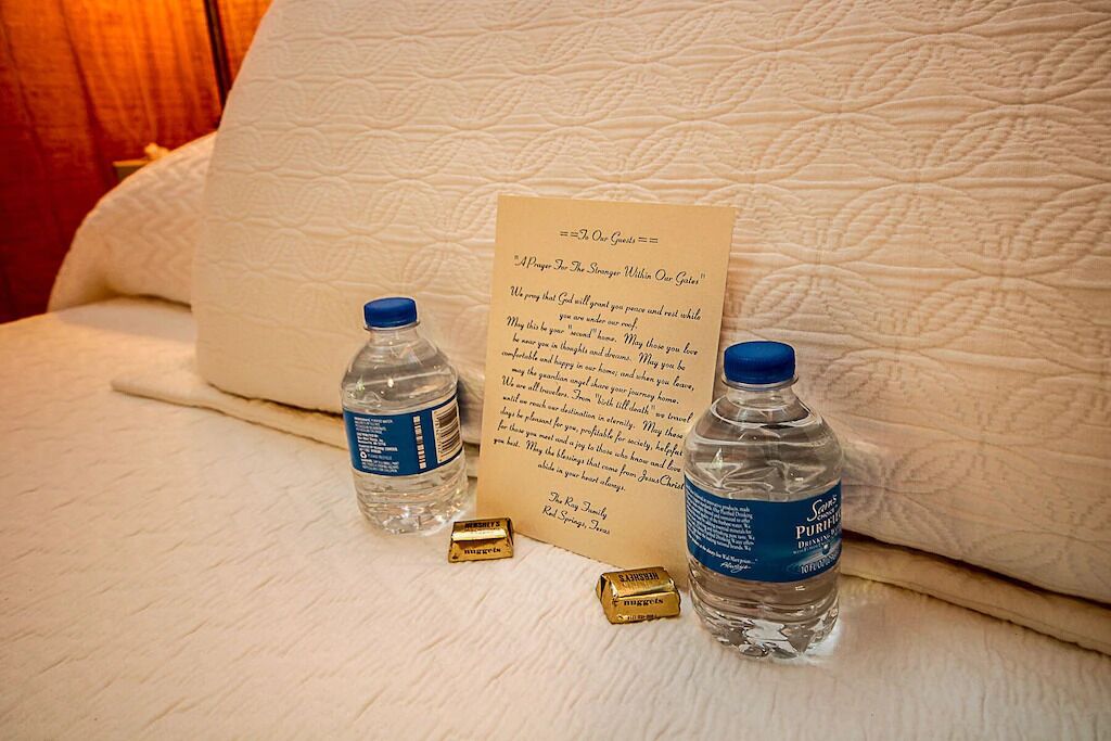 The Happy Pine Cone :)