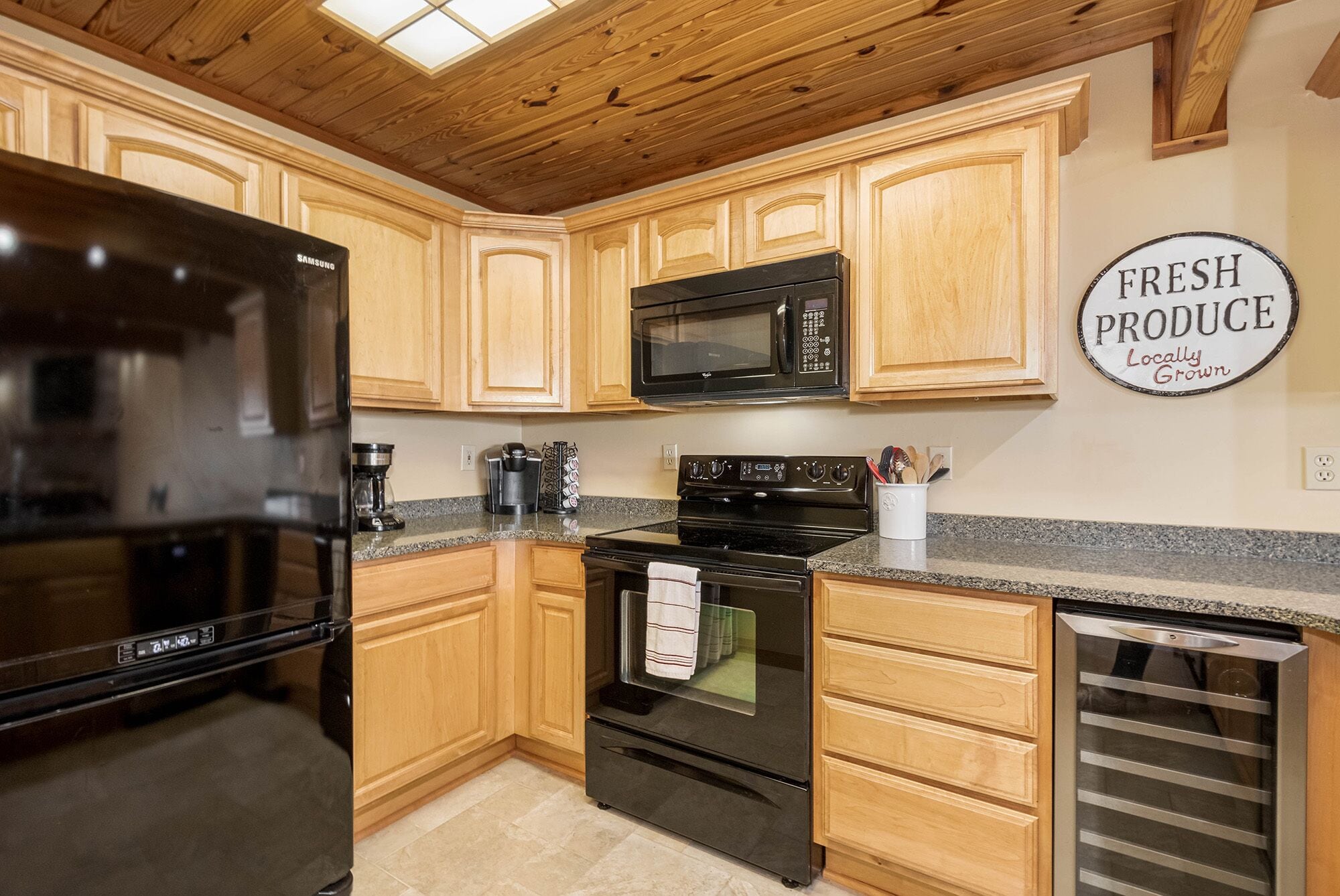 Sunset Chalet | Lake Access, Great Views!