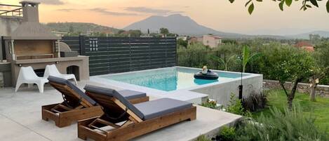 Outdoor pool, a heated pool