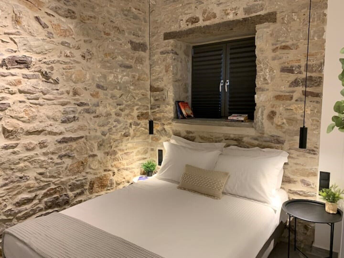 2 chambres, bureau, fer et planche à repasser, Wi-Fi gratuit