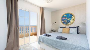 4 chambres, fer et planche Ă repasser, Wi-Fi, draps fournis