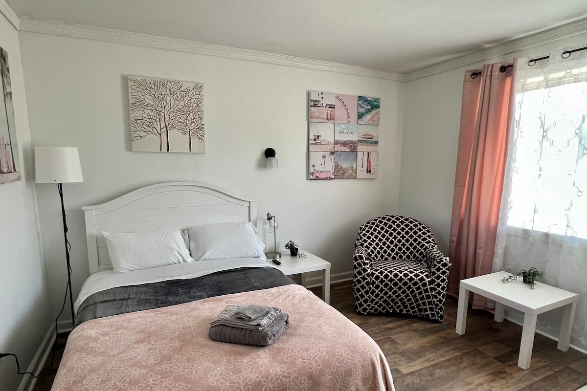 Design Room, 1 Double Bed, Non Smoking, Refrigerator & Microwave