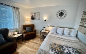 Designrum - 1 dubbelsäng - icke-rökare - kylskåp och mikrovågsugn | Gratis wi-fi och sängkläder