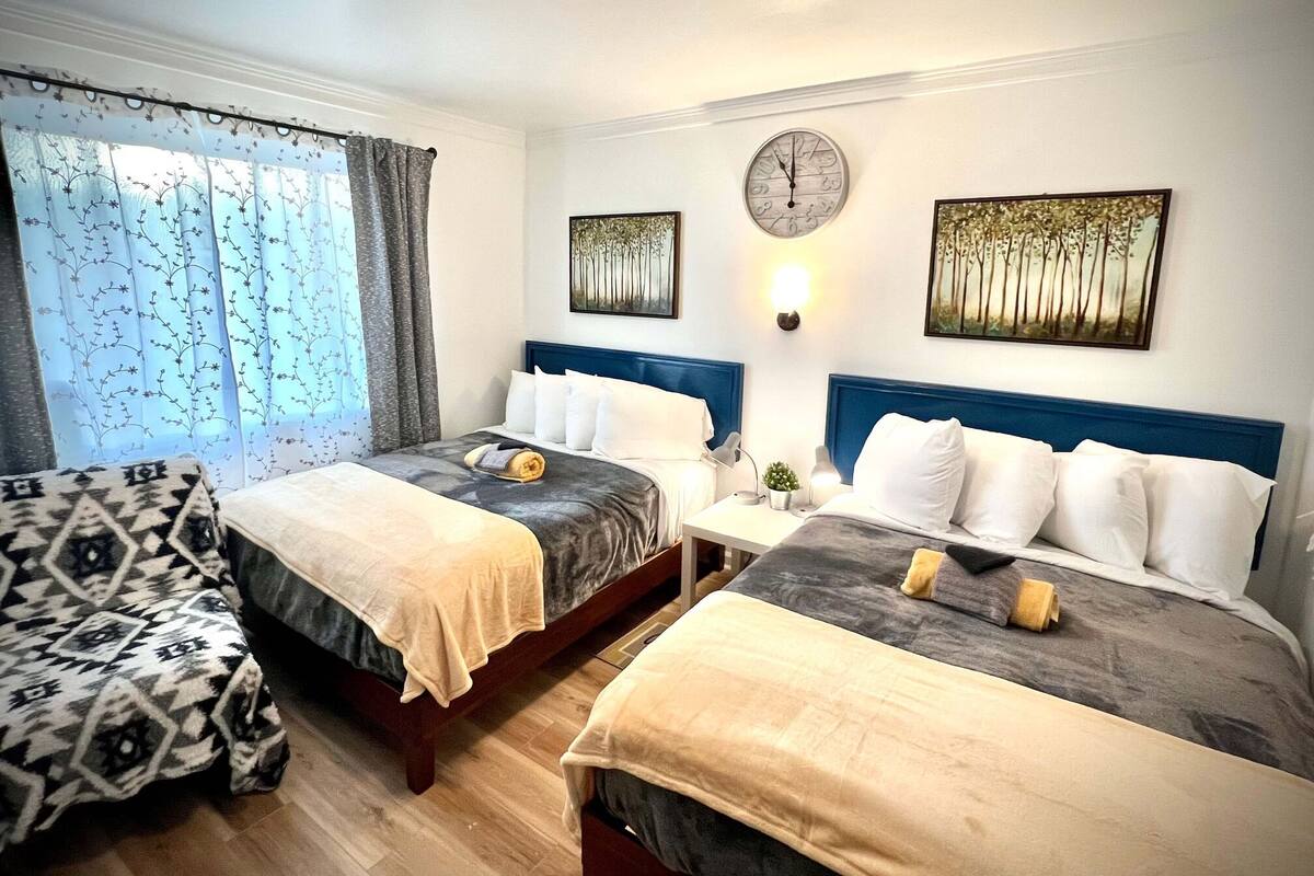 Design Room, 2 Double Beds, Non Smoking, Refrigerator & Microwave