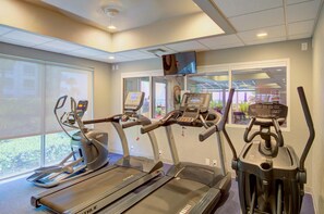 Fitness facility - Gorgeous Beachside Condo in superior Longboat Location (Longboat Key)