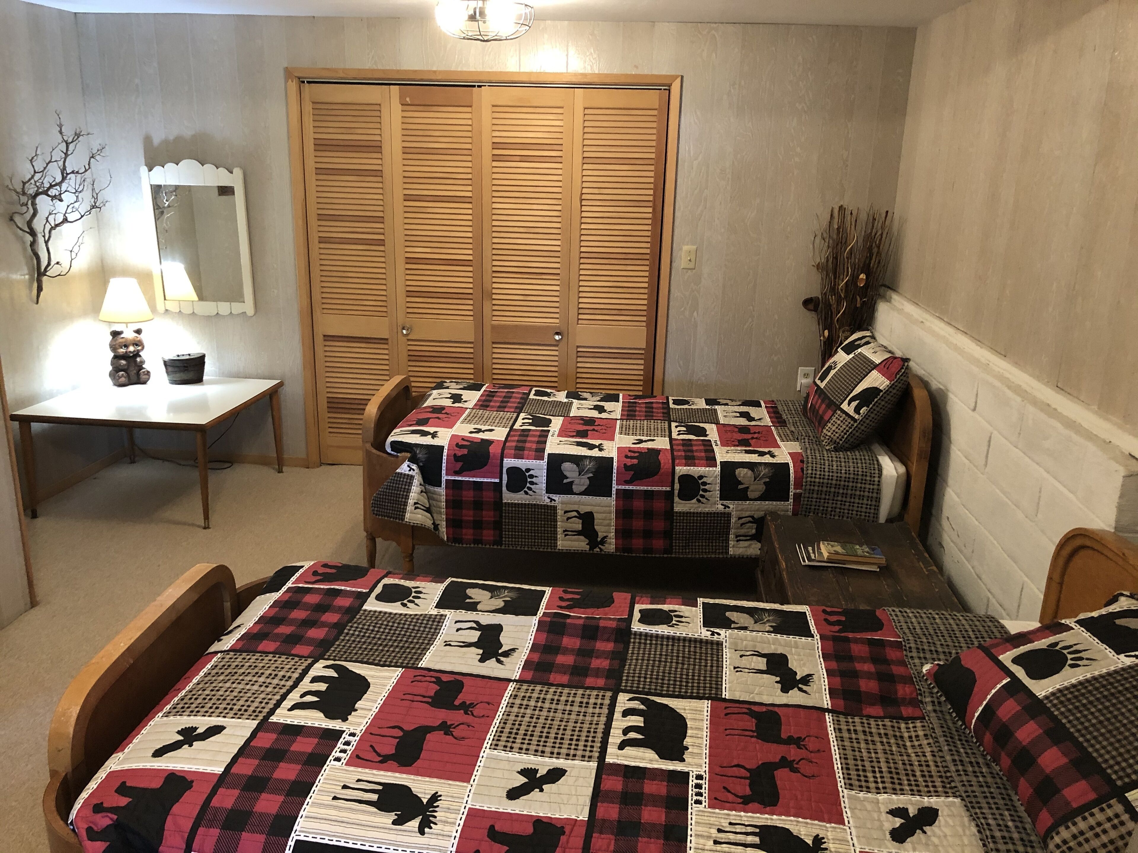 Amazing tree house with magical view!