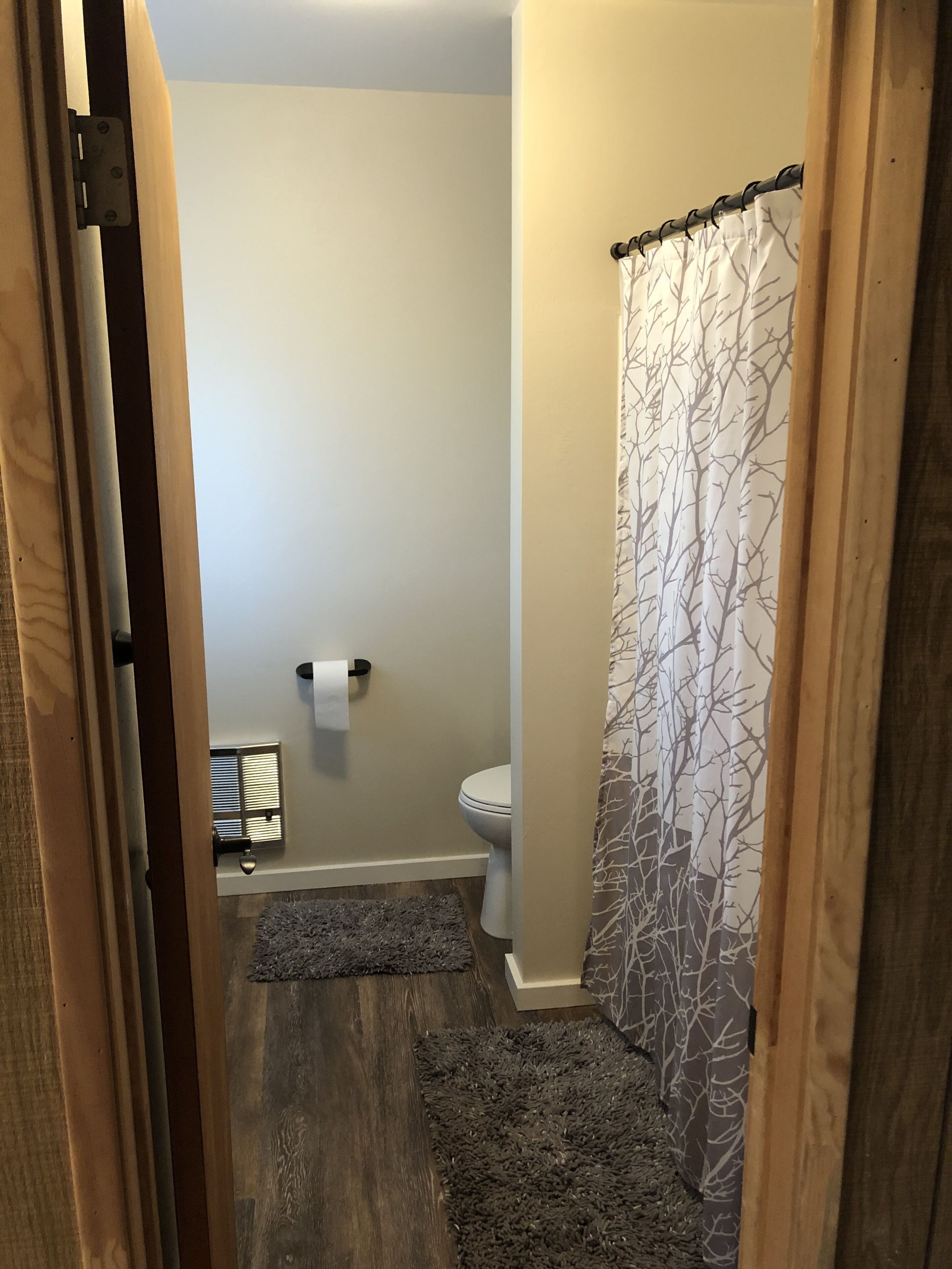 Amazing tree house with magical view!