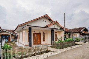 View from property - OYO 90997 Eco Desacibodasbabakangentong2syariah (Lembang)