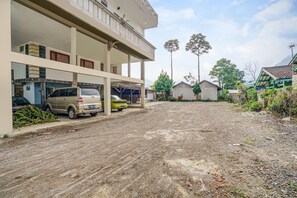 Lobby - OYO 90997 Eco Desacibodasbabakangentong2syariah (Lembang)