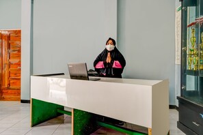 Lobby - OYO 90997 Eco Desacibodasbabakangentong2syariah (Lembang)