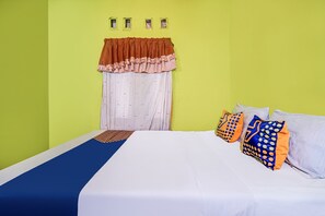 Room - OYO 90997 Eco Desacibodasbabakangentong2syariah (Lembang)