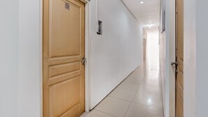Unclassified image, 3 of 49, button - OYO 90935 Rumah Kost Metroliving (Surabaya)