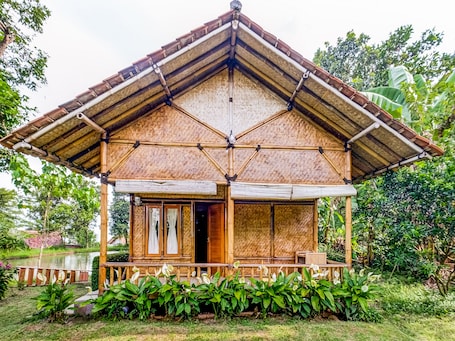 View from property. OYO Homes 91067 Desa Wisata Santanamekar