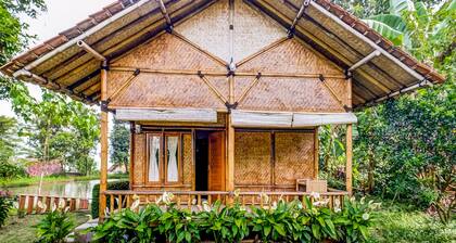 OYO Homes 91067 Desa Wisata Santanamekar