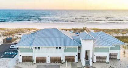 Emerald Escape 4BR/4BA Villa, Beach Club, Lost Key Golf & Beach