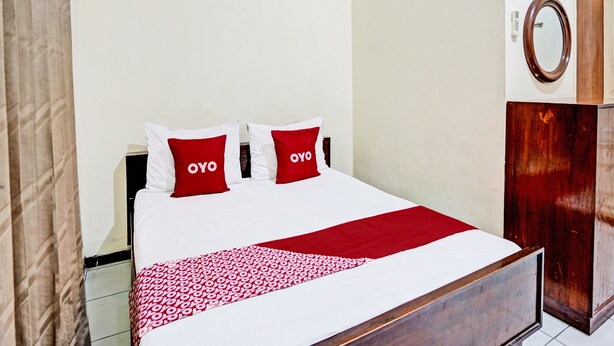 Room - OYO 91198 Hotel Mahkota 2 Lamongan (Lamongan)