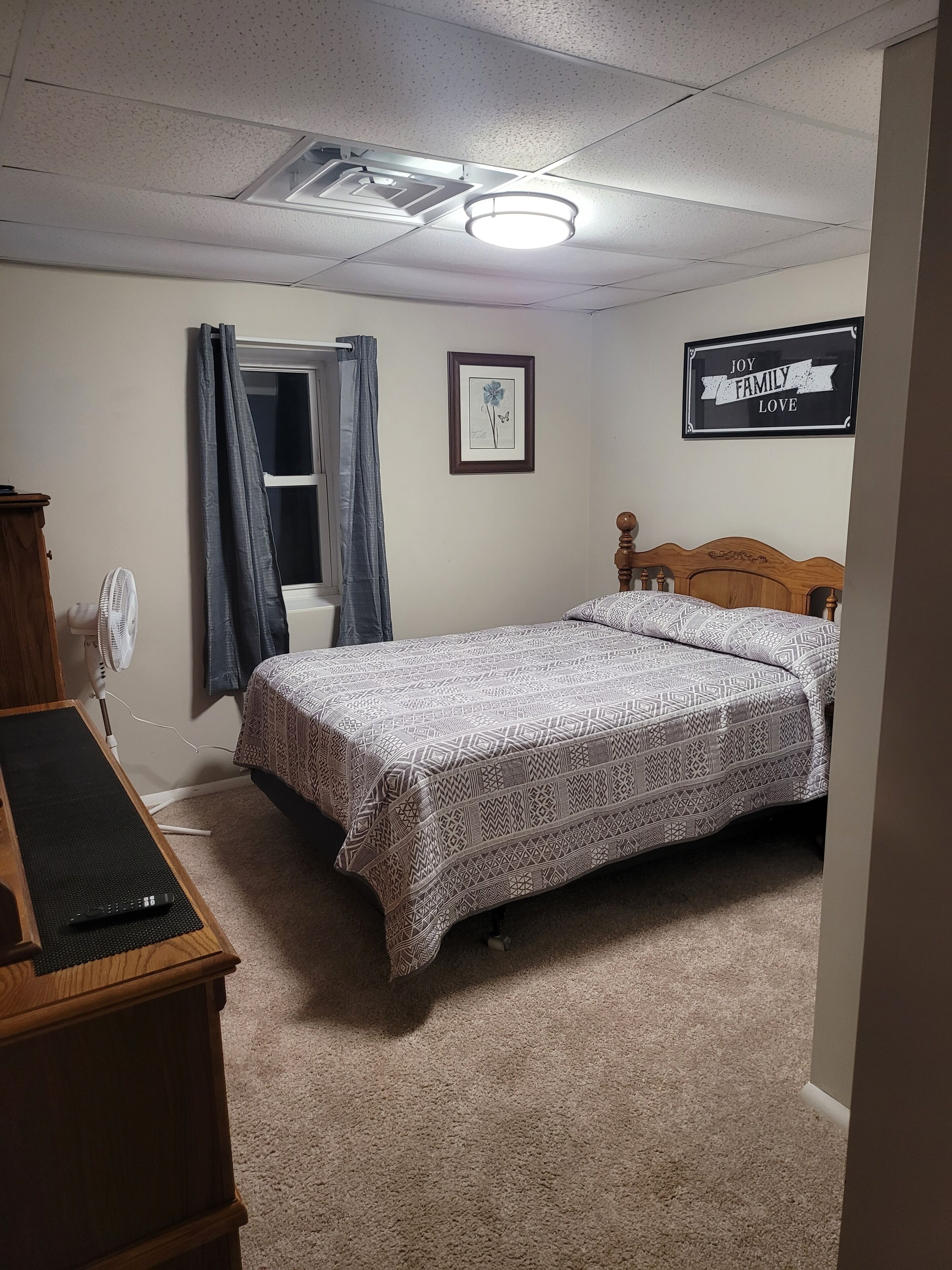 3 Schlafzimmer, Schreibtisch, kostenloses WLAN, Bettwäsche