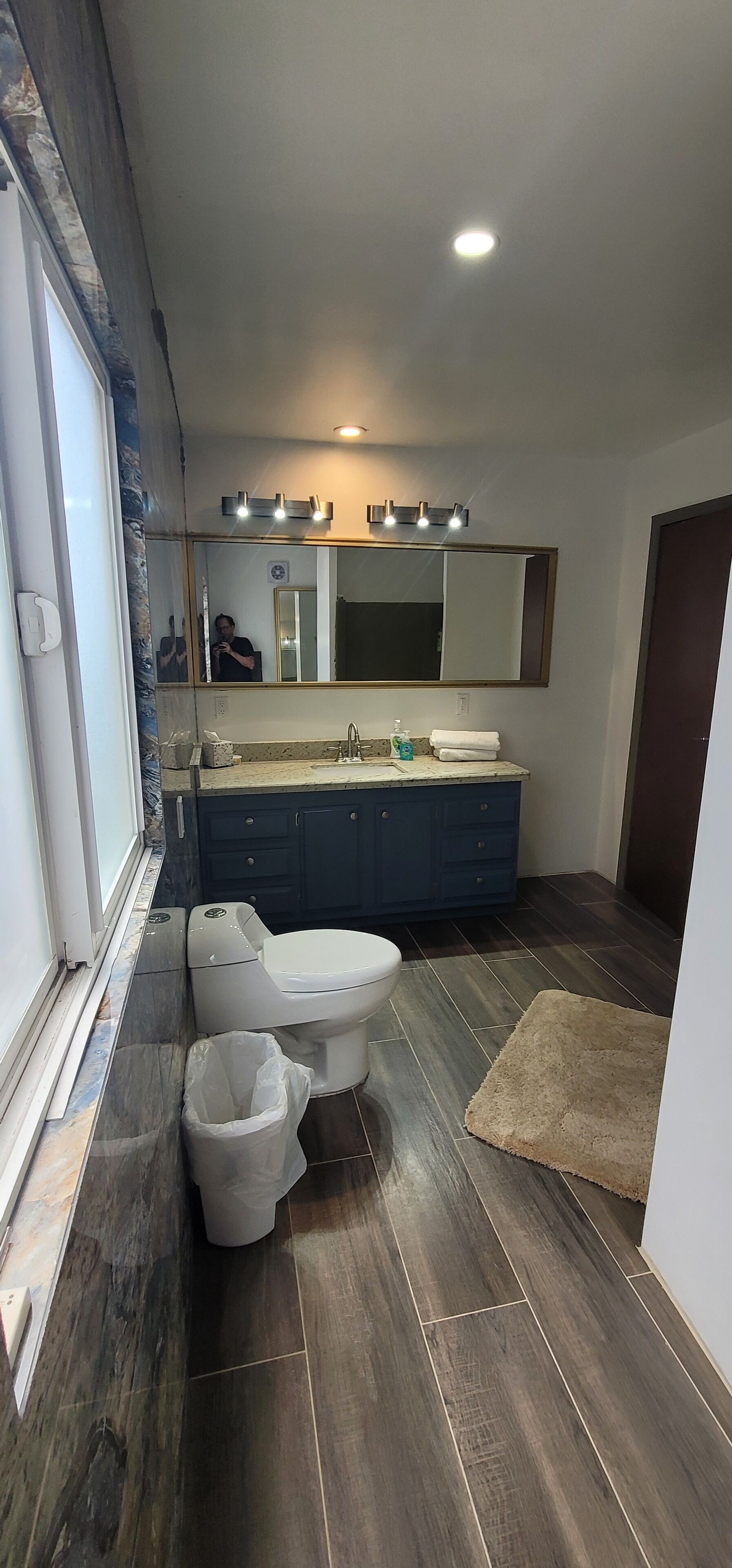 Surf Views Casa Verde Jacuzzi Cottage, wineries, breweries Restaurants Beach 