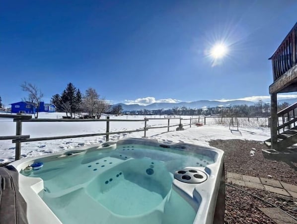 Bain à remous extérieur