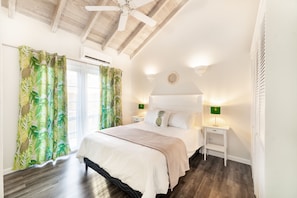 2 chambres, fer et planche à repasser, Wi-Fi gratuit, draps fournis
