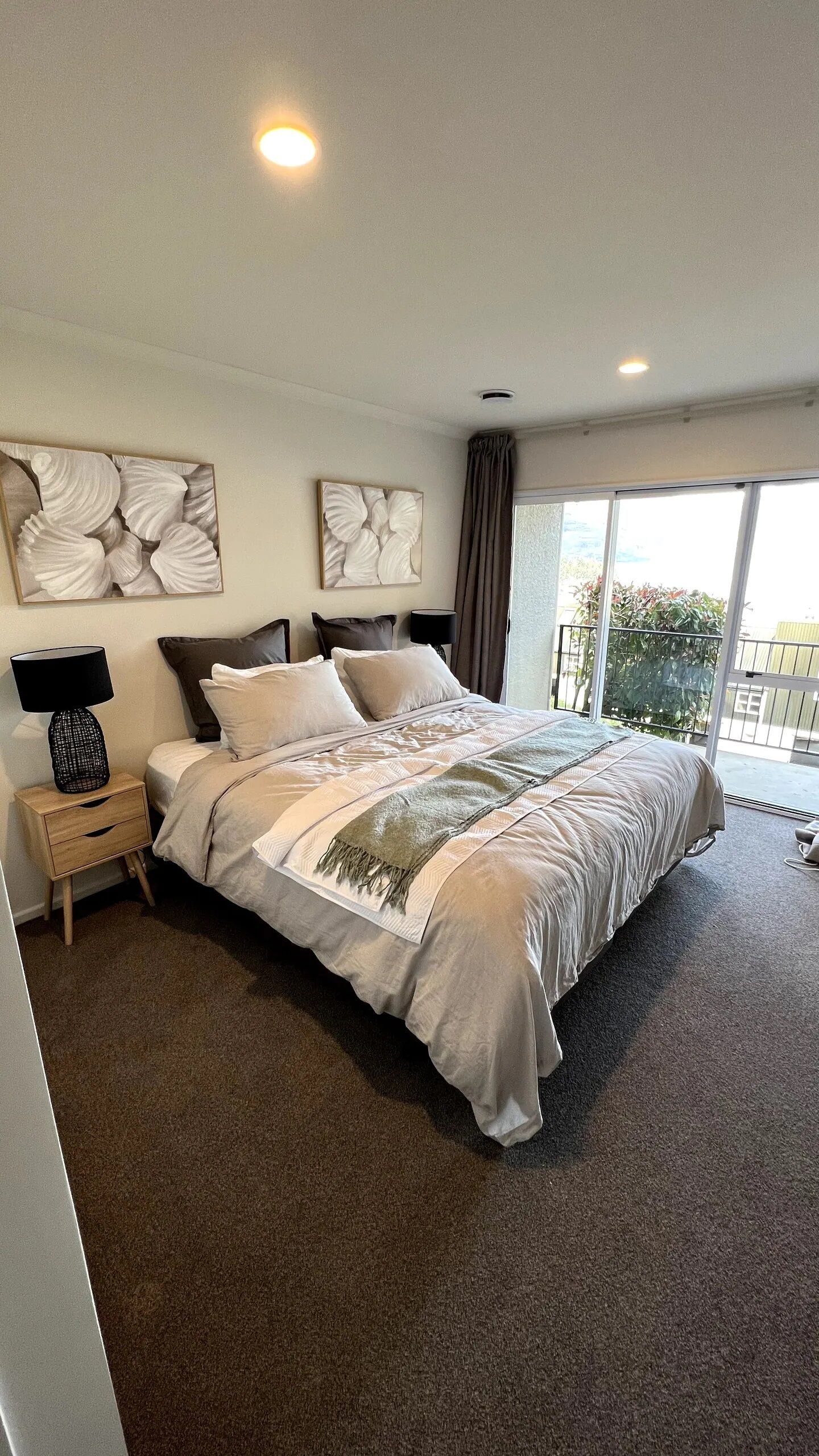 3 bedrooms, iron/ironing board, travel crib, WiFi (free)