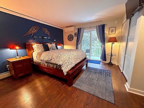 2 bedrooms, desk, iron/ironing board, free WiFi