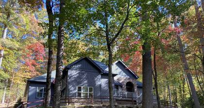 Private Mountain Retreat- Hiking, Fishing, Golf, Sapphire, Cashiers, Highlands