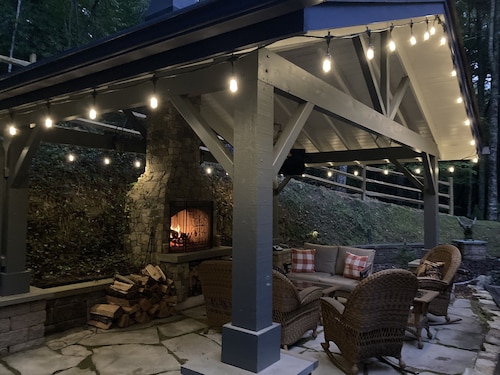 Private Mountain Retreat- Hiking, Fishing, Golf, Sapphire, Cashiers, Highlands