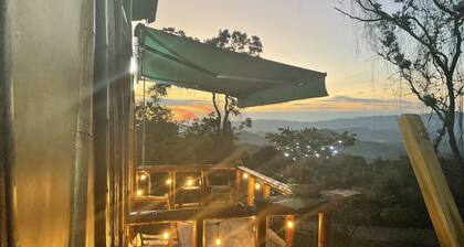 Hermosa cabaña en madera y guadua espectacular vista dos habitaciones