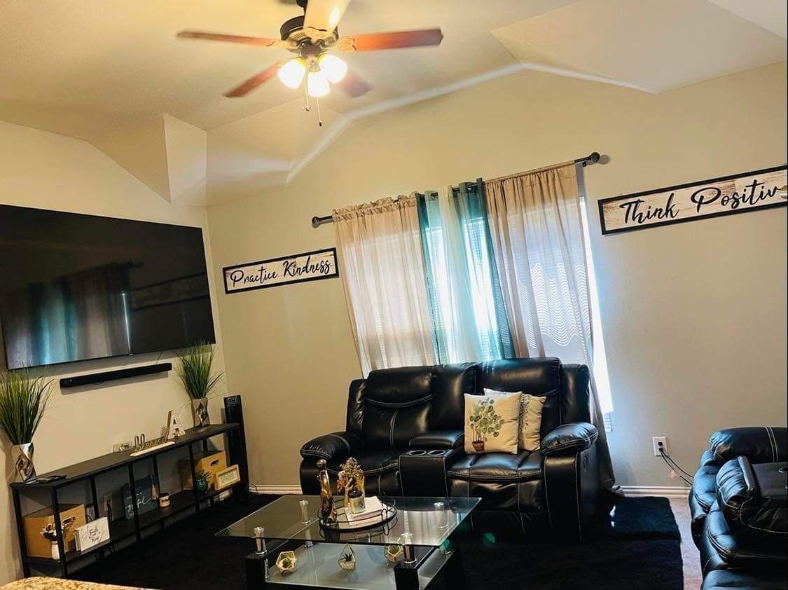 Great family home 10 minutes from downtown