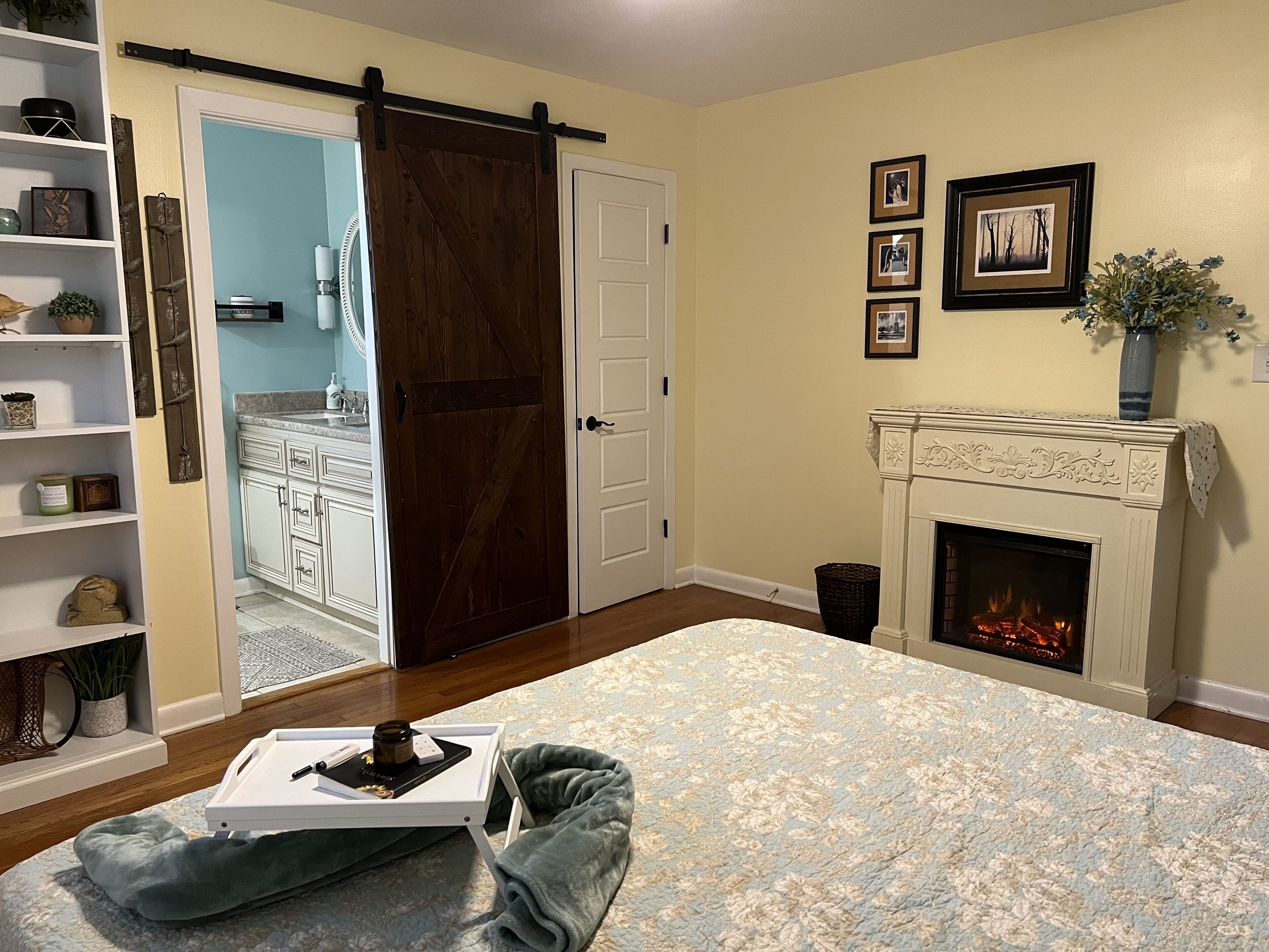 Cozy retreat with all the comforts of home!