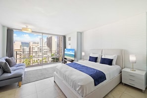 Bügeleisen/Bügelbrett, WLAN, Bettwäsche