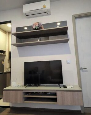 Interior - 5 minutes walk to BTS Phayathai (Krung Thep Maha Nakhon)