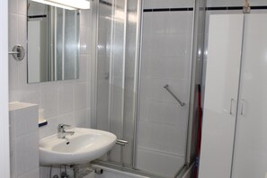 Apartment (Ferienstudio K1303 mit Ostseeblick) | Exterior - Ferienstudio K1303 mit Ostseeblick (Schönberg)