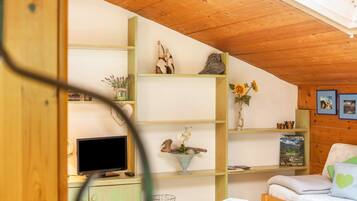 1 chambre, fer et planche Ă repasser, Wi-Fi gratuit, draps fournis