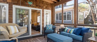 Historic Happy Home Steps from Main Street – Private Yard, Screened-In Porch & Parking