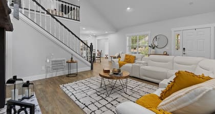 Luxurious, peaceful and cozy townhome in the heart of Pinehurst