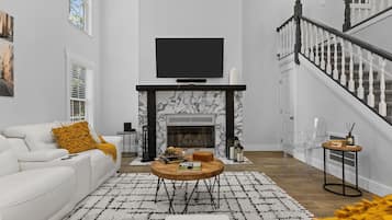 TV connectée, cheminée