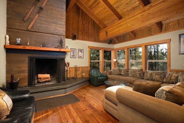 Unclassified image, 1 of 44, button