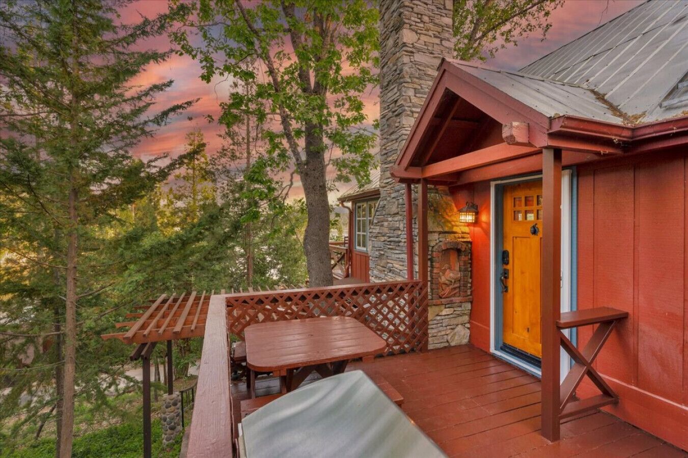 تناول الطعام بالخارج