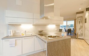 Apartment (Promenadenvilla) | Private kitchen - Promenadenvilla (Lübeck)