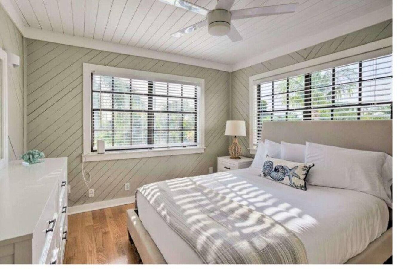 One of a kind 1920 's Spanish style house