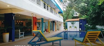 goSTOPS PLUS Goa, Vagator