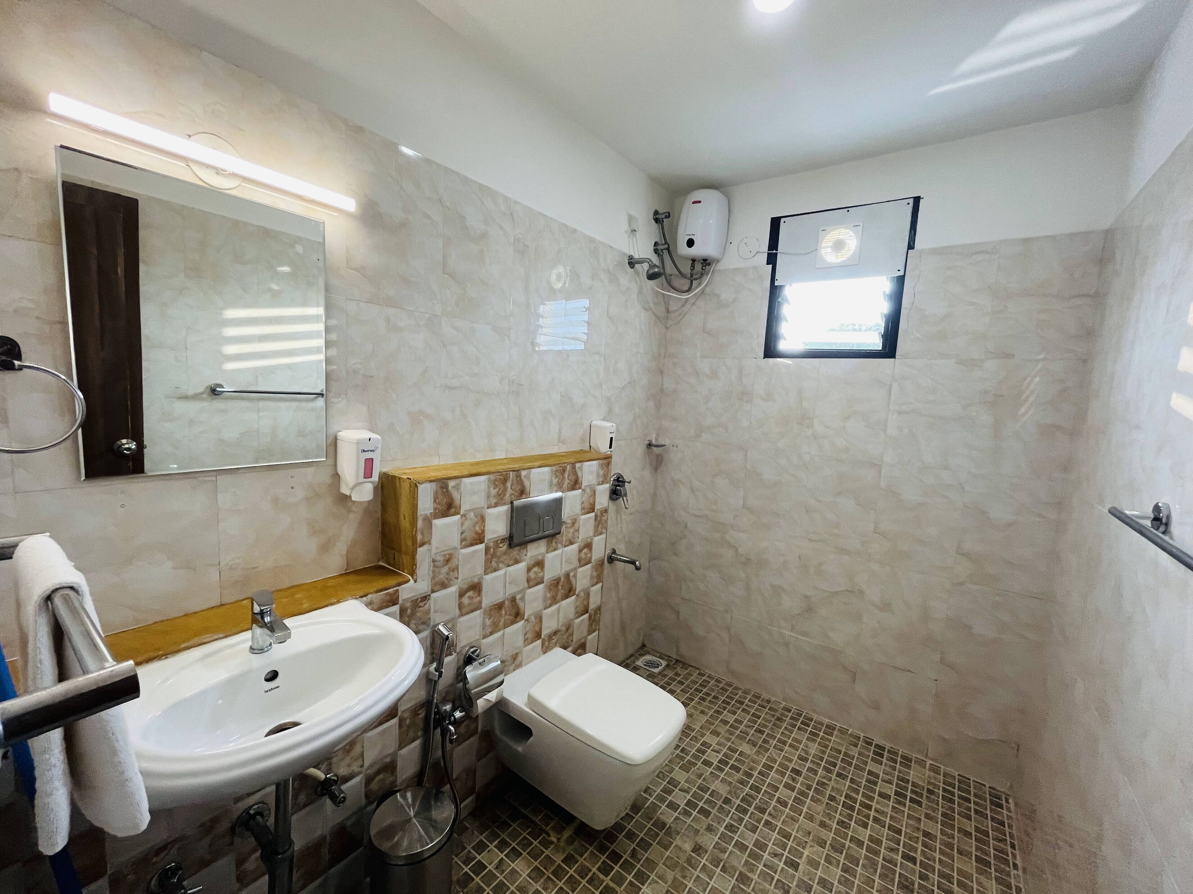 goSTOPS Goa, Vagator - Rooms & Dorms