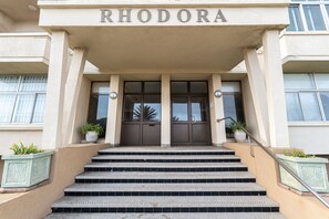 Exterior - Rhodora 40 (Cape Town)