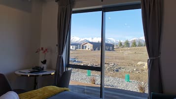 Skyrim One Bedroom Twin Suite
